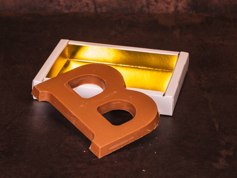 Standaard Chocoladeletter B - Melk - 135 gram