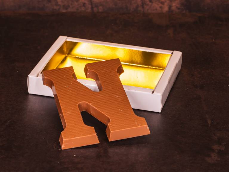 Standaard Chocoladeletter N - Melk - 135 gram