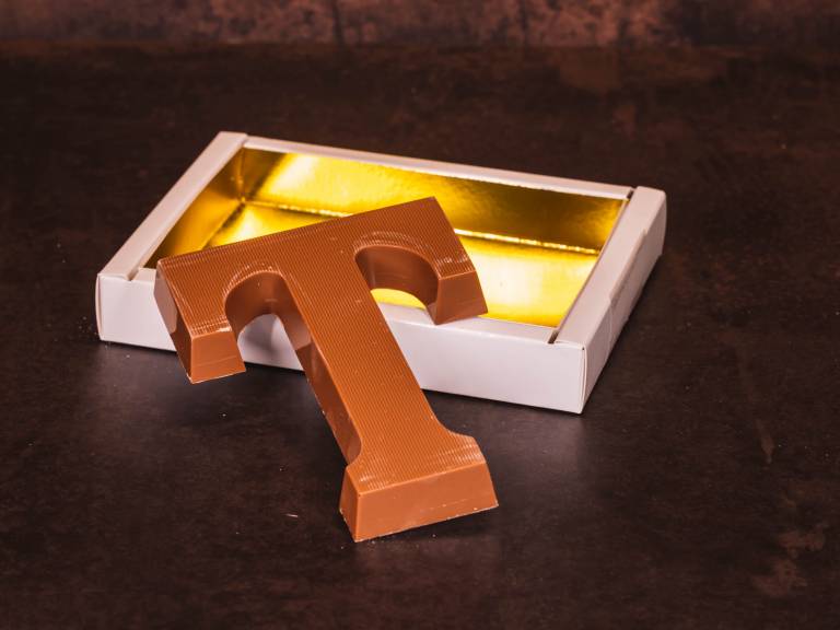 Standaard Chocoladeletter T - Melk - 135 gram